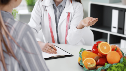 Doctor discussing a heart-healthy diet with a patient