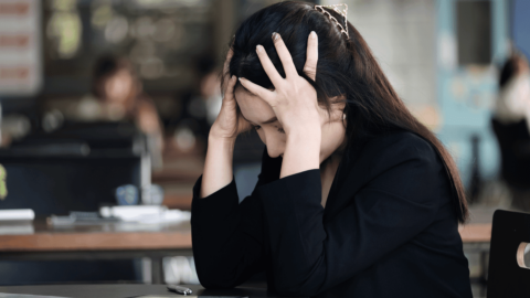 Stressed woman experiencing opioid cravings