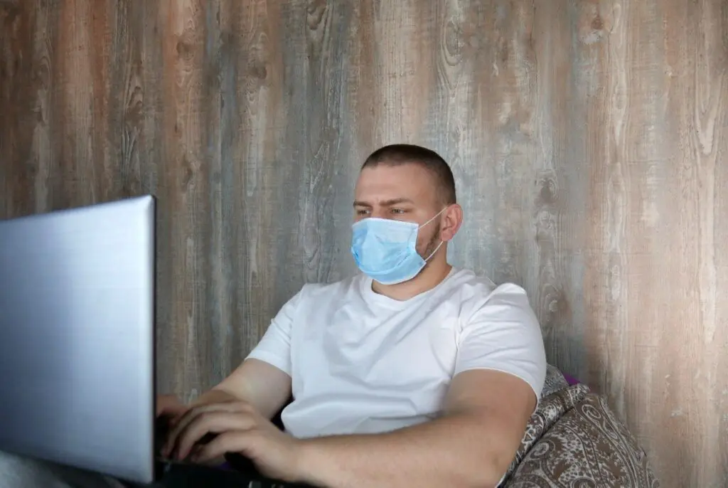 Man receiving online asthma treatment